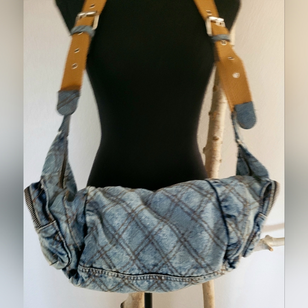 URBAN OUTFITTERS Denim Sling/Crossbody Bag - Picture 6 of 12